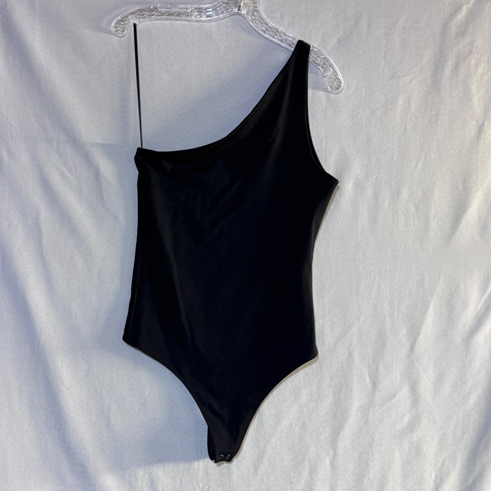 Abercrombie & Fitch One Shoulder Bodysuit Womens Medium Black Sleek Minimalist